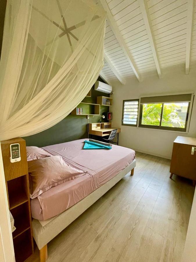 Villa Kumquat Avec Piscine Et Vue Sur Les Montagnes Petit-Bourg Ngoại thất bức ảnh